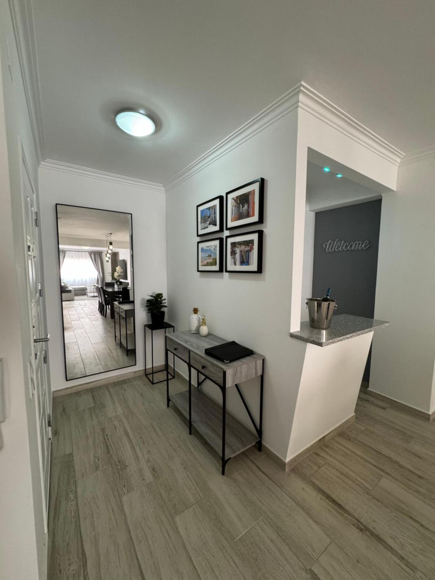 Princess Retreat Beautiful Modern Aprt 2 Min Walk From Quarteira Beach Exterior photo